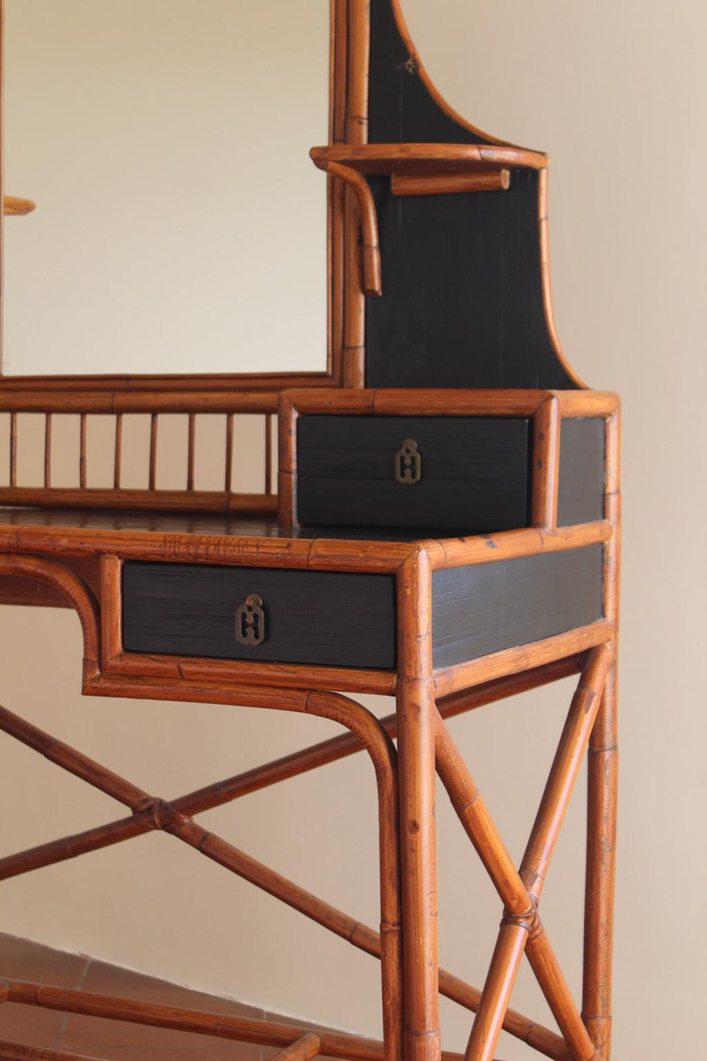Rattan dressing table with mirror and drawers